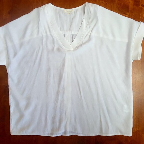 EE:some ~ Sz L ~ “Folded” Sleeve Shirt - Picture 4 of 7